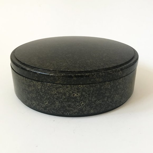 Vintage Black Lacquer Round Lidded Box with Gold Pattern Details - Picture 1 of 5